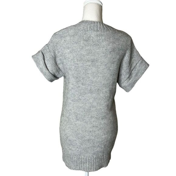 J.CREW Women’s Gray Super Fine Alpaca/Marino Wool Deep V Neck Sweater Size XS - Picture 4 of 5